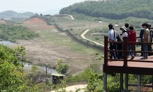 윤석열 때 쓴 “북한군, 우리의 적”…국방부 “유지” 통일부 “바꿔야”