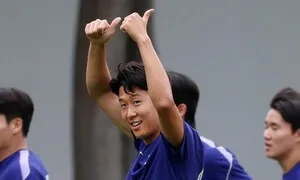[멕시코 올라] 두 손 치켜든 손흥민…한국 vs 멕시코 D-1 훈련 현장