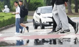 이른 무더위에 온열질환자 벌써 297명…작년의 1.5배