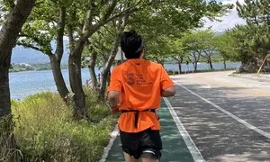 삶이 무기력하고 우울하다면, 뜨거운 여름에 달려라