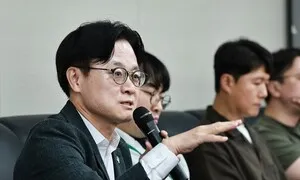 산업장관 “새 반도체 단지 필요…기존 투자만으론 부족”