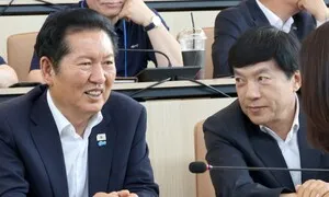 정청래 “보완수사권 폐지 국회 떠넘겼으니, ‘당장 하자’에 대해 답해야”