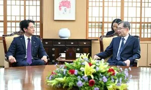조현, 고이즈미 방위상에 “한일 안보협력, 우리 국민 정서와 관련”
