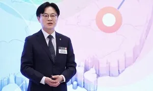 [속보] 김정관 “서남권에 800조원 투자…‘제2의 반도체 생산기지’ 조성”