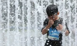 북극 ‘블로킹’이 북태평양고기압 막아…올해 6월 지난해보다 덜 더웠다