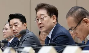 이 대통령 “국운 건 경쟁, 누가 빠르냐로 결판”…환경단체는 ‘우려’