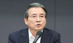 김용범 “부동산 절박하게 해법 찾아야…전·월세 대책도 보는 중”