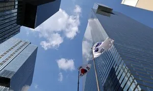 [속보] 삼성전자 2분기 영업이익 89조원…3분기 연속 사상 최대 실적