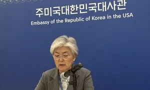 강경화 “미국 관세 합의 준수 의사…쿠팡 문제도 안정적 관리 공감”