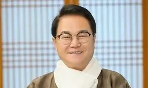 청도군 전 군수 김하수, ‘승진 청탁·금품 의혹’ 수사 중 숨진 채 발견