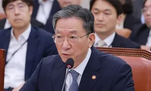정성호 “새 헌법 준비해야 할 때”…제헌절 맞아 개헌 필요성 언급