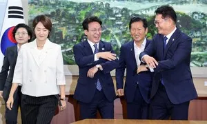 [사설] 네거티브 공방 못 벗어나는 민주 전당대회
