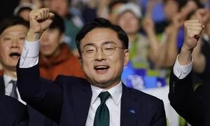 [속보] 신장식, 조국혁신당 새 당대표로 선출