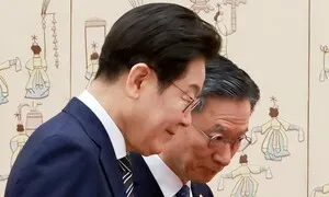 박지원 “정성호, 이 대통령 한국 없는데 사의…책임회피”