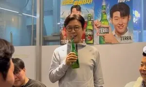 김성주 병에 숟가락 꽂고 ‘웃픈 개그’…“엄중한 시기 ‘냉부해’ 회식 웬 말”