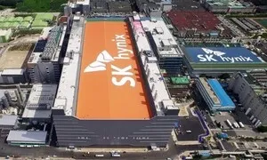[속보] SK하이닉스 2분기 영업이익 60.5조…전년 대비 6.5배 급증