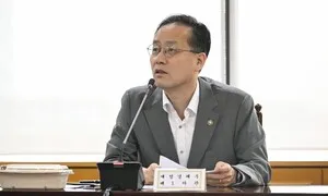 연준 기준금리 동결에 정부 “정책금리 경로 불확실성 지속”