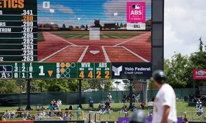 우려에서 환호로…MLB ABS, 인간과 기계의 ‘상생’ [이창섭의 MLB와이드]