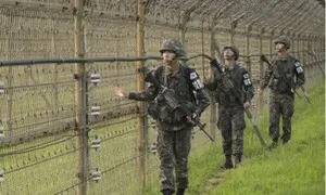 육군 25사단 DMZ 작전 중 지뢰 추정 폭발…군 간부 3명 부상
