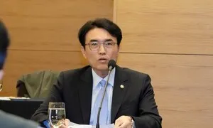 노동부, 취업자 17개월 만에 감소에 긴급 점검…“고용유지지원금 적극 활용”