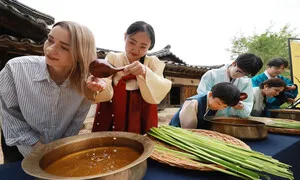 [포토] 더위야 나쁜 기운과 함께 물러나라!