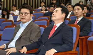 장동혁 향해 “찌질이” 사퇴론 분출…국힘, 7곳 재선거 소청
