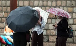 동해안과 호남 일부 지역 비…낮 최고 기온 23~30도