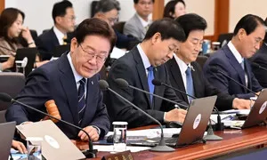 “대통령님, 10분만 휴식 건의합니다”…국무위원들 단톡방, 무슨 일?