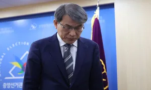[단독] 노태악, 한달에 하루 출근하고도 425만원 수당받아