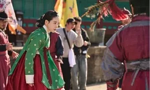 ‘멋진 신세계’ 글로벌 신드롬의 비결은…‘아는 맛’ 클리셰와 낯선 주인공의 만남