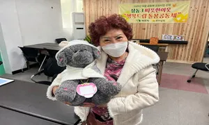 ‘AI 반려견’ 홀몸노인 우울감 개선 효과…전남도 섬 지역으로 확대 추진