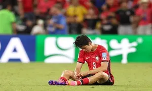 “팬들께 너무 죄송” 고개 숙인 선수들…“다음 기회를 간절하게 기다리겠다””