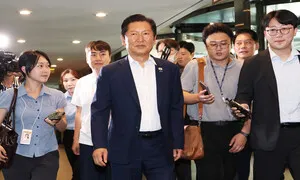 정청래 “조롱·멸칭 언어 쓰지 말아야…우린 원래 한뿌리”