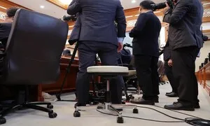 국무회의 간이의자 [옵스큐라]