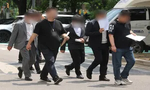 ‘주가조작 패가망신 1호’ 피의자 4명 구속영장 모두 기각…“범죄 성립 여부 다툼 여지”