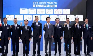 ‘첨단산업’ 영남권에 삼성 60조원·SK 140조원 투자…“AI로 경부고속도로 만들 것”