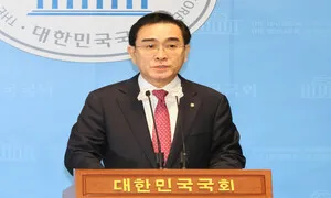 ‘의원 아버지·경찰 친분’ 내세워 투자사기 태영호 아들, 8억대 배상판결 확정