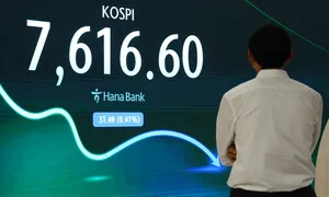 요동치는 주식시장…‘안전 투자’ 노린다면?