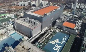 물·전기 먹는 하마인데…환경영향평가 단축 ‘속도전’ 우려