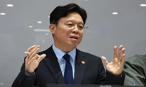 AI 시대 초과이윤 어떻게 나눌까…노동부, 14일 공개 토론회