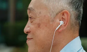 간병 상황 놓인 부모, 목숨 건 마지막 육아 [.txt]