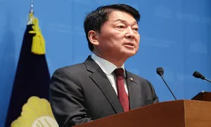 안철수 “한동훈 복당 반대…얼씬도 말라”