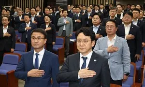 무산된 ‘청년 최고위원’에 당내 비판 쏟아져