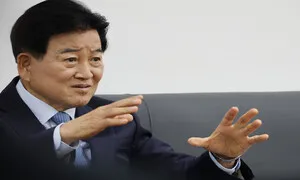 정동영 “선 비핵화 폐기, 선평화로 전환…북핵 우선중단 전략 마련 중”