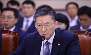정성호 “참모 통해 사퇴의지 전달”