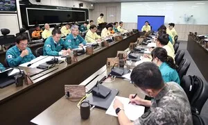 경남 ‘기상가뭄’ 속 39도 넘는 극한더위·열대야까지…비상대책회의