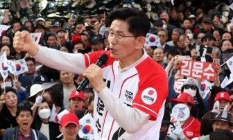 김문수 “계엄으로 고통 겪는 국민께 죄송”