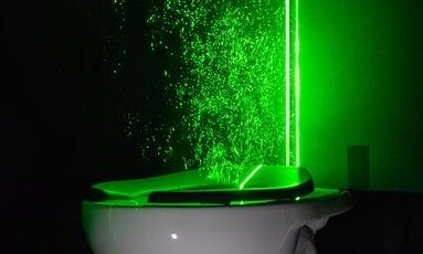 변기 뚜껑 안 닫으면 ‘세균 비말’ 천장까지…녹색 레이저 실험