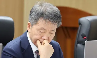 <font color="#FF4000">[단독]</font> 감사원, ‘윤 방어’ 인권위 자료 독촉…‘김용원 내란 선전’ 들여다본다