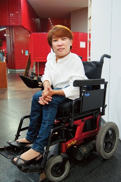 ‘애인’의 김지수 대표는 배우들에게 ‘자신만의 연기’를 찾아야 한다고 조언한다. 김가윤 교육연수생